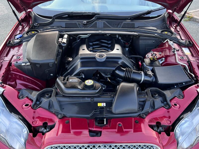 JAGUAR XF