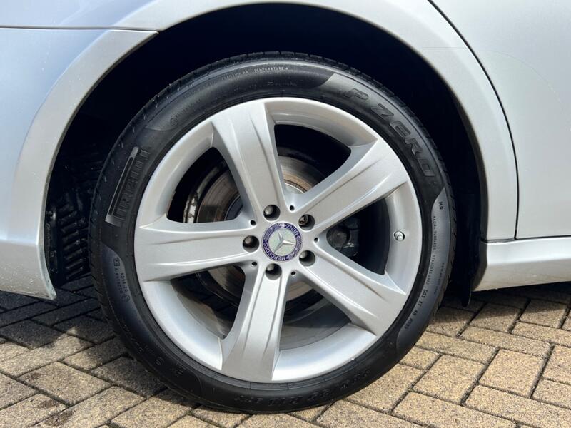 MERCEDES-BENZ CLS