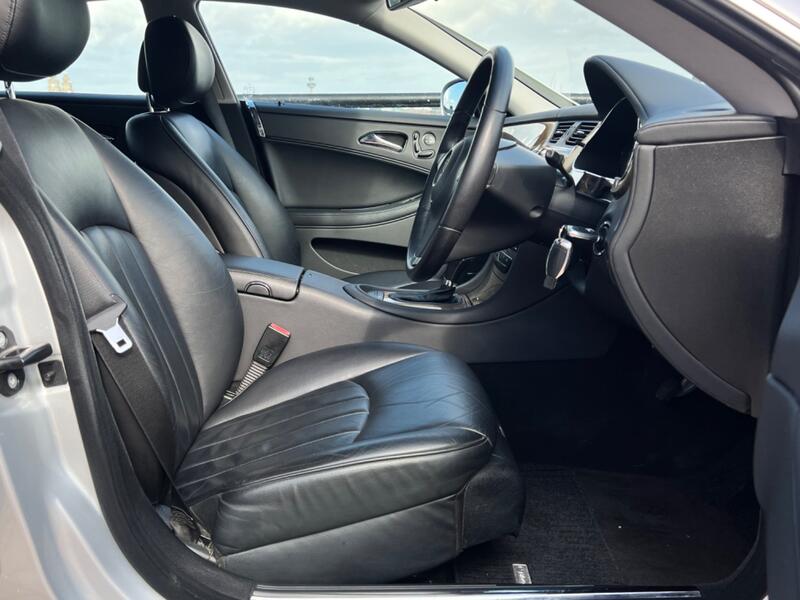 MERCEDES-BENZ CLS