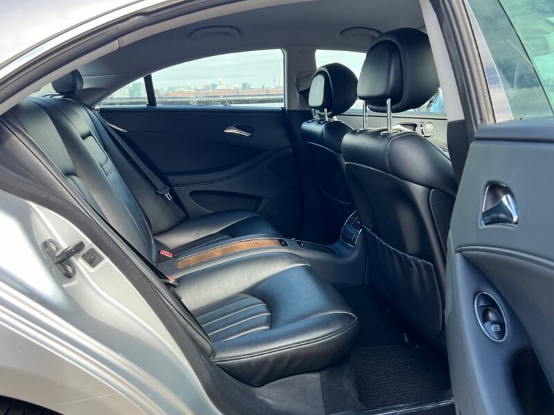 MERCEDES-BENZ CLS