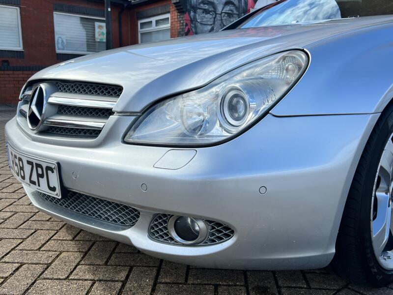 MERCEDES-BENZ CLS